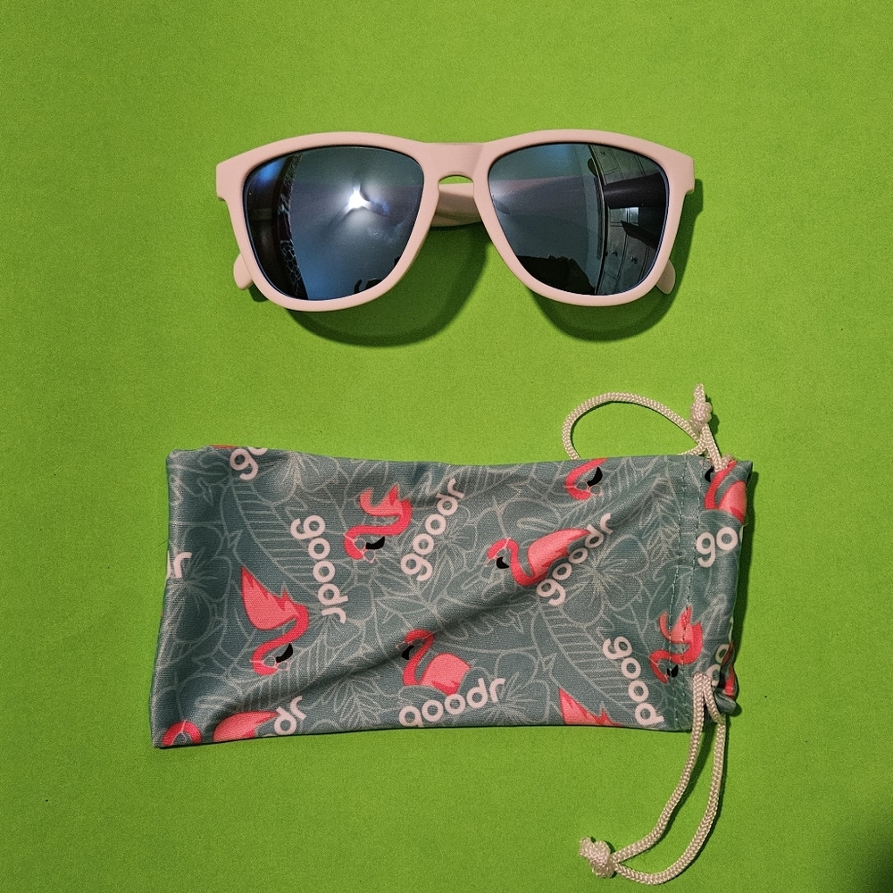 Kids White Framed Sunglasses with f Pouch